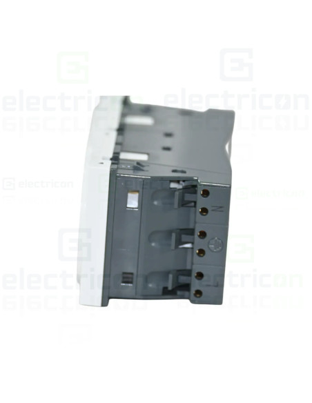 Priza dubla shucko pentru canal cablu, 45mm, 16A, alb, QuickConnect, Gallery, Hager, WXF472B