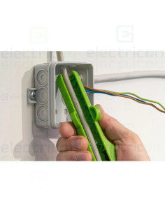 Unealta pentru inlaturarea mantalei si dezizolarea tuturor cablurilor rotunde uzuale 2